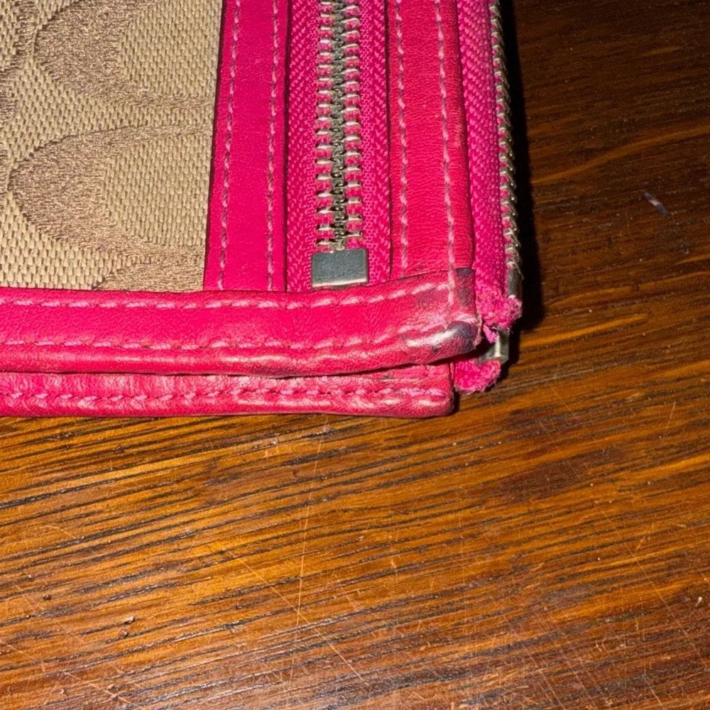 Coach Retired Signature Tan and Pink Wristlet - Picture 5 of 7